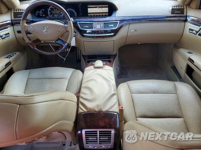 Zdjęcie 8 z 12 samochodu: 2012 MERCEDES-BENZ S 550 VIN:WDDNG7DB4CA466556 - miniatura