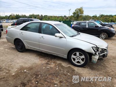 Czwarte zdjęcie samochodu z boku: 2002 TOYOTA CAMRY SE VIN:4T1BE32K92U059811 - miniatura