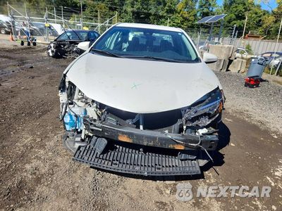 Piąte zdjęcie samochodu w środku: 2019 TOYOTA COROLLA LE VIN:5YFBURHE8KP924843 - miniatura
