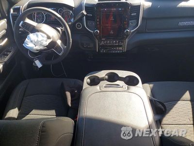 Zdjęcie 8 z 13 samochodu: 2027 RAM 2500 BIG HORN VIN:3C6UR5JL6VG380999 - miniatura