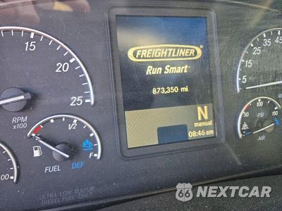 Zdjęcie 9 z 14 samochodu: 2018 FREIGHTLINER CASCADIA 126 SEMI TRUCK VIN:3AKJHHDR5JSJT6240 - miniatura