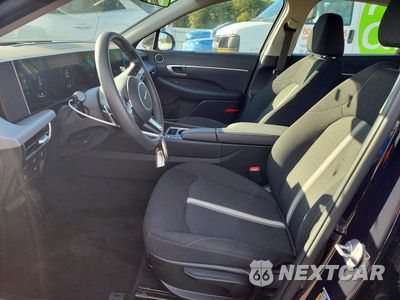 Zdjęcie 7 z 12 samochodu: 2026 HYUNDAI SONATA HYBRID BLUE VIN:KMHL24JJ1TA170593 - miniatura