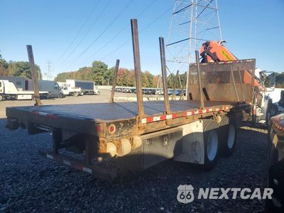 Trzecie zdjęcie samochodu z tyłu: 2015 FREIGHTLINER M2 106 MEDIUM DUTY VIN:1FVHCYCY0FHGT0743 - miniatura