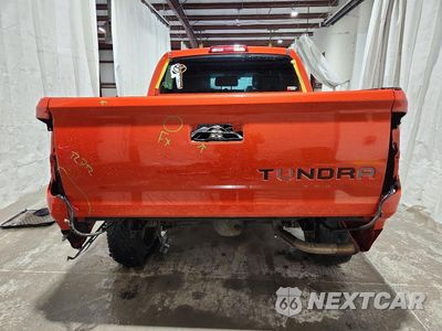 Zdjęcie 6 z 13 samochodu: 2018 TOYOTA TUNDRA CREWMAX SR5 VIN:5TFDY5F14JX742238 - miniatura