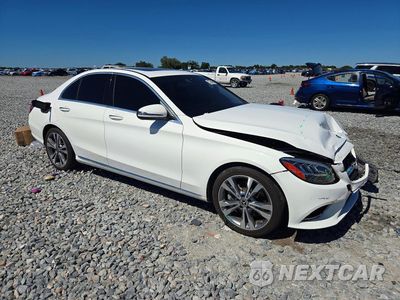 Czwarte zdjęcie samochodu z boku: 2019 MERCEDES-BENZ C 300 VIN:55SWF8DB7KU300561 - miniatura