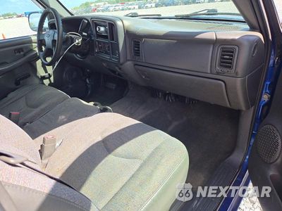 Zdjęcie 8 z 12 samochodu: 2004 CHEVROLET SILVERADO C1500 VIN:1GCEC19X64Z290281 - miniatura