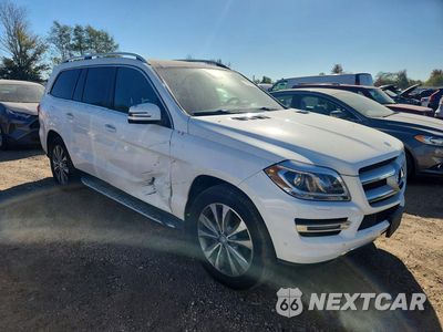Czwarte zdjęcie samochodu z boku: 2015 MERCEDES-BENZ GL 450 4MATIC VIN:4JGDF6EE0FA583742 - miniatura