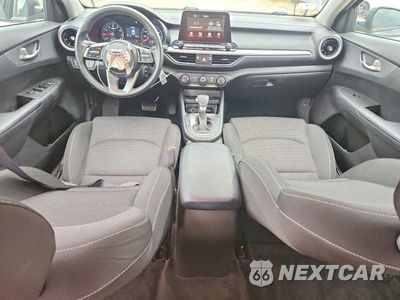 Zdjęcie 8 z 12 samochodu: 2021 KIA FORTE LXS VIN:3KPF24ADXME333509 - miniatura
