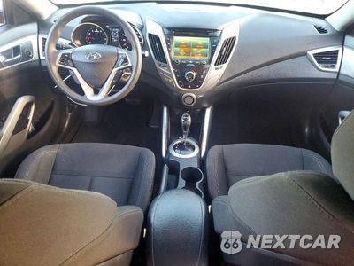 Zdjęcie 8 z 12 samochodu: 2015 HYUNDAI VELOSTER BASE VIN:KMHTC6AD6FU245021 - miniatura