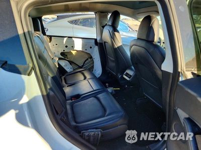 Zdjęcie 11 z 14 samochodu: 2021 TESLA MODEL Y VIN:5YJYGAEE8MF300787 - miniatura