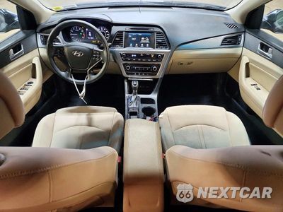 Zdjęcie 8 z 13 samochodu: 2016 HYUNDAI SONATA ECO VIN:5NPE24AA4GH432182 - miniatura