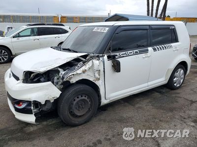 2014 SCION XB BASE JTLZE4FE8EJ054946 - główne zdjęcie licytacji z USA - miniatura