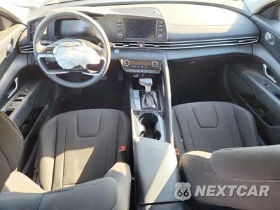 Zdjęcie 8 z 13 samochodu: 2025 HYUNDAI ELANTRA HYBRID BLUE VIN:KMHLM4DJXSU158641 - miniatura
