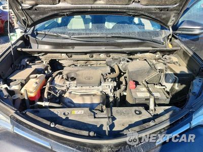 Zdjęcie 12 z 13 samochodu: 2018 TOYOTA RAV4 XLE VIN:JTMRFREV8JJ241315 - miniatura