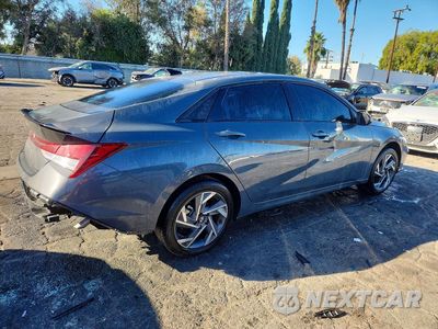 Trzecie zdjęcie samochodu z tyłu: 2025 HYUNDAI ELANTRA SEL SPORT VIN:KMHLM4DG3SU934788 - miniatura