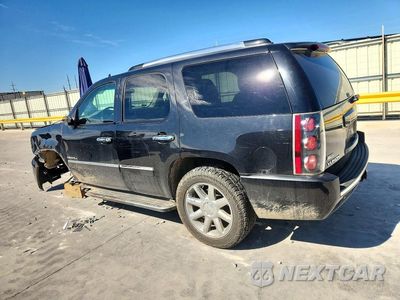 Drugie zdjęcie samochodu z przodu: 2011 GMC YUKON DENALI VIN:1GKS1EEF3BR201572 - miniatura