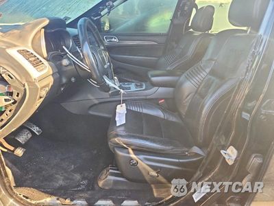 Zdjęcie 7 z 12 samochodu: 2019 JEEP GRAND CHEROKEE SRT-8 VIN:1C4RJFDJ3KC593915 - miniatura