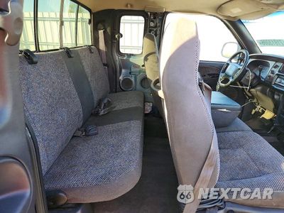 Zdjęcie 10 z 12 samochodu: 2002 DODGE RAM 2500 VIN:3B7KF23672M215197 - miniatura