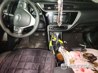 Zdjęcie 8 z 14 samochodu: 2019 TOYOTA COROLLA LE VIN:2T1BURHE8KC229634 - miniatura