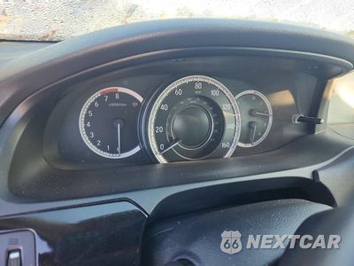 Zdjęcie 9 z 13 samochodu: 2017 HONDA ACCORD LX VIN:1HGCR2F30HA122199 - miniatura