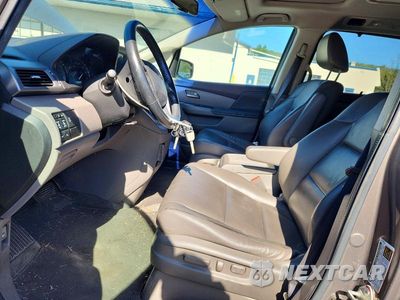Zdjęcie 7 z 13 samochodu: 2011 HONDA ODYSSEY TOURING VIN:5FNRL5H92BB072739 - miniatura