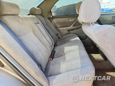 Zdjęcie 10 z 13 samochodu: 2000 TOYOTA CAMRY LE V6 VIN:4T1BF22K8YU106567 - miniatura