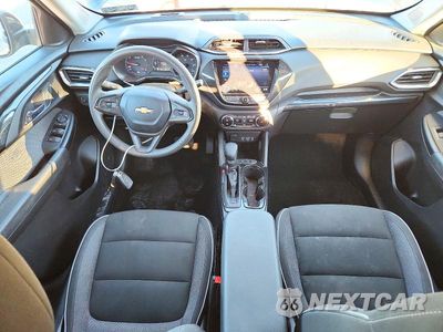Zdjęcie 8 z 13 samochodu: 2021 CHEVROLET TRAILBLAZER LT VIN:KL79MRSL5MB040377 - miniatura