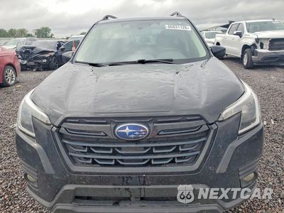 Piąte zdjęcie samochodu w środku: 2022 SUBARU FORESTER PREMIUM VIN:JF2SKAEC1NH504577 - miniatura