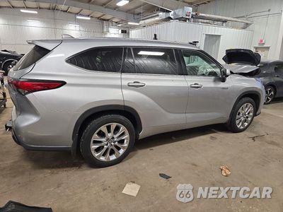 Trzecie zdjęcie samochodu z tyłu: 2021 TOYOTA HIGHLANDER HYBRID LIMITED VIN:5TDXBRCH7MS530192 - miniatura