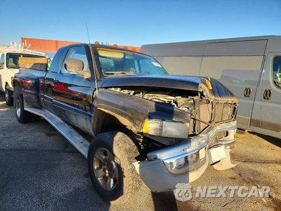 Czwarte zdjęcie samochodu z boku: 1998 DODGE RAM 3500 VIN:1B7MF33W6WJ225754 - miniatura