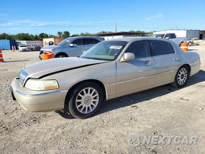 2007 LINCOLN TOWN CAR SIGNATURE 1LNHM81V07Y606888 - główne zdjęcie licytacji z USA - miniatura
