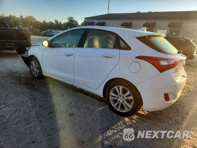 Drugie zdjęcie samochodu z przodu: 2013 HYUNDAI ELANTRA GT BASE VIN:KMHD35LE7DU033746 - miniatura