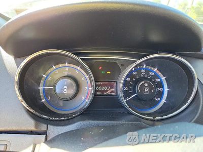 Zdjęcie 9 z 13 samochodu: 2014 HYUNDAI SONATA GLS VIN:5NPEB4AC7EH836253 - miniatura