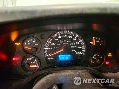 Zdjęcie 9 z 13 samochodu: 2006 CHEVROLET EXPRESS 1500 DELIVERY VAN VIN:1GCFH15T661230771 - miniatura