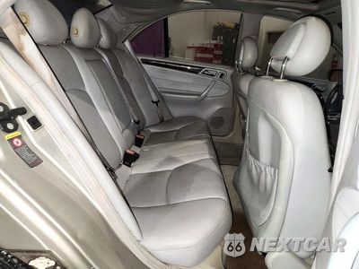Zdjęcie 10 z 12 samochodu: 2004 MERCEDES-BENZ C 240 VIN:WDBRF61J24E018636 - miniatura