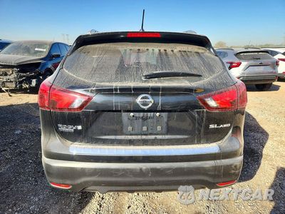 Zdjęcie 6 z 12 samochodu: 2017 NISSAN ROGUE SPORT SL VIN:JN1BJ1CR5HW104484 - miniatura