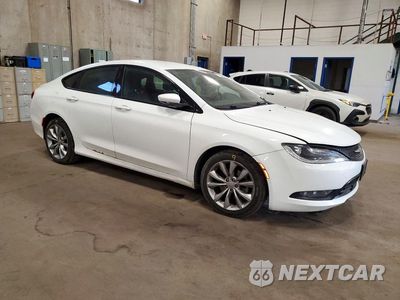 Czwarte zdjęcie samochodu z boku: 2015 CHRYSLER 200 S VIN:1C3CCCBB5FN674679 - miniatura