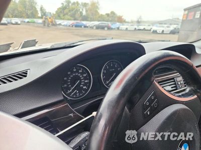 Zdjęcie 9 z 12 samochodu: 2012 BMW 328 XI VIN:WBAKF3C58CE974734 - miniatura