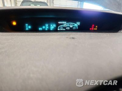 Zdjęcie 9 z 12 samochodu: 2013 TOYOTA PRIUS PERSONA SERIES SE VIN:JTDKN3DU5D5580959 - miniatura