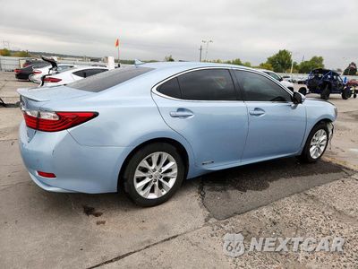 Trzecie zdjęcie samochodu z tyłu: 2013 LEXUS ES 300H VIN:JTHBW1GG4D2012662 - miniatura