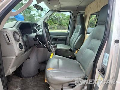 Zdjęcie 7 z 13 samochodu: 2010 FORD E350 ECONO VIN:1FBNE3BL5ADA30819 - miniatura