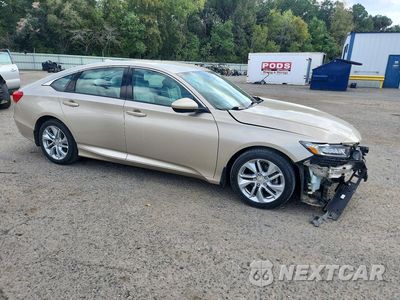 Czwarte zdjęcie samochodu z boku: 2018 HONDA ACCORD LX VIN:1HGCV1F18JA093027 - miniatura