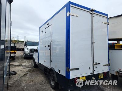 Drugie zdjęcie samochodu z przodu: 2023 FORD E350 REFRIGERATED BOX TRUCK VIN:1FDWE3FK0PDD26384 - miniatura