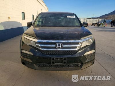 Piąte zdjęcie samochodu w środku: 2016 HONDA PILOT EXL VIN:5FNYF6H56GB056153 - miniatura