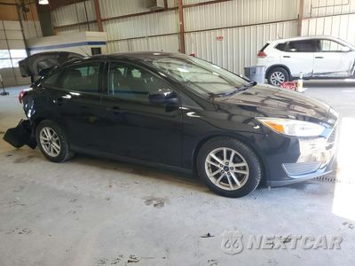 Czwarte zdjęcie samochodu z boku: 2018 FORD FOCUS SE VIN:1FADP3FE0JL266657 - miniatura
