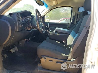 Zdjęcie 7 z 12 samochodu: 2010 CHEVROLET SILVERADO K1500 LT VIN:3GCRKSE31AG241711 - miniatura