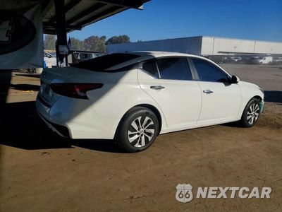 Trzecie zdjęcie samochodu z tyłu: 2020 NISSAN ALTIMA S VIN:1N4BL4BV4LC144742 - miniatura