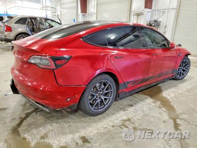 Trzecie zdjęcie samochodu z tyłu: 2018 TESLA MODEL 3 VIN:5YJ3E1EA1JF051340 - miniatura