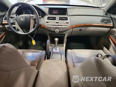 Zdjęcie 8 z 13 samochodu: 2012 HONDA ACCORD EXL VIN:1HGCP3F82CA027563 - miniatura