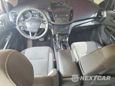 Zdjęcie 8 z 13 samochodu: 2017 FORD ESCAPE SE VIN:1FMCU9GD3HUD73922 - miniatura